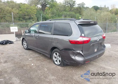 2019 Toyota Sienna Le 8 Passenger из США, поврежденный, VIN 5TDKZ3DC8KS970411